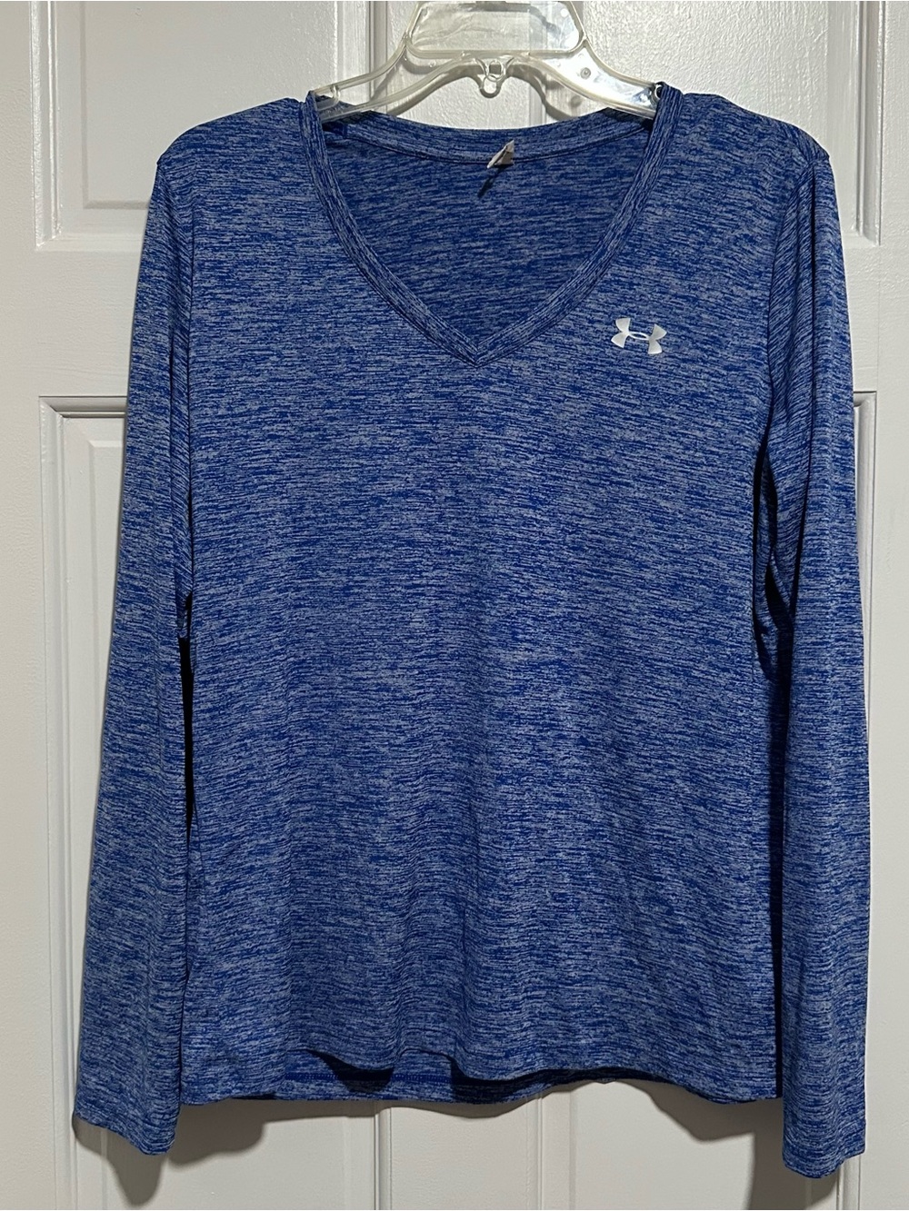 Under Armour Blue Heathered V-Neck Long Sleeve Top